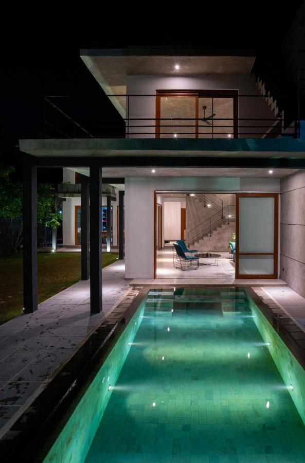 Lush Ayu Villa Ja-Ela Dış mekan fotoğraf